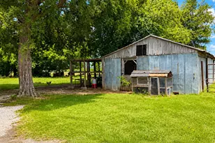 1444 Co Rd 218, Gainesville, TX 76240 - Photo 14