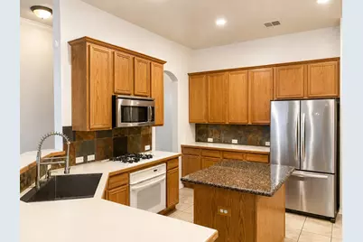 836 Mullrany Drive, Coppell, TX 75019 - Photo 8