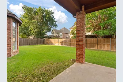 4332 Milsop Drive, Carrollton, TX 75010 - Photo 36