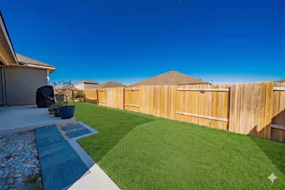 13608 Beaverhead Street, Ponder, TX 76259 - Photo 32