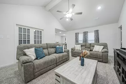 13608 Beaverhead Street, Ponder, TX 76259 - Photo 6