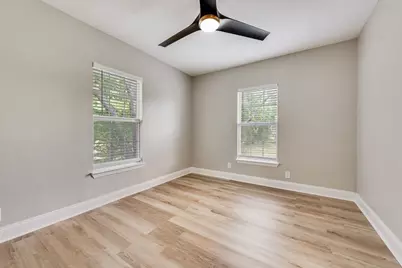 4320 Voncille Street, Haltom City, TX 76117 - Photo 10