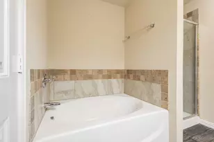 1332 Glen Garden Dr, Fort Worth, TX 76104 - Photo 18