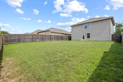 1332 Glen Garden Drive, Fort Worth, TX 76104 - Photo 16