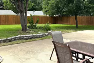 5814 Cedar Ridge Dr, Arlington, TX 76017 - Photo 22