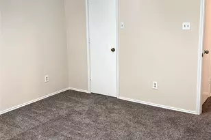 5814 Cedar Ridge Dr, Arlington, TX 76017 - Photo 14