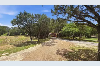 1129 County Road 306B, Rainbow, TX 76077 - Photo 16