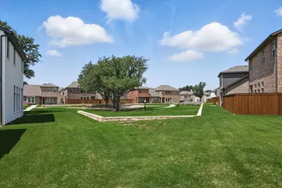 211 Harper Street, Irving, TX 75063 - Photo 16