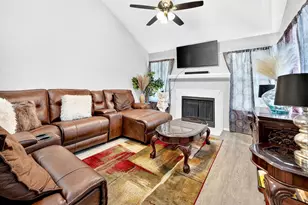 1604 Wickford Dr, Arlington, TX 76018 - Photo 6