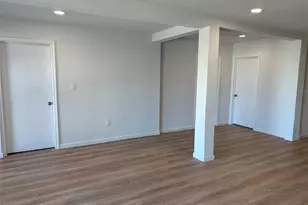 909 Jerry Mashek Dr, West, TX 76691 - Photo 14