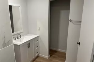 909 Jerry Mashek Dr, West, TX 76691 - Photo 32