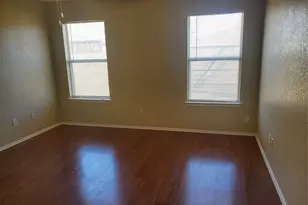 9290 Crimnson Ct, Dallas, TX 75217 - Photo 10