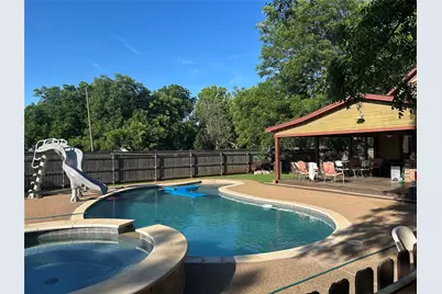 731 Kentucky Street, Graham, TX 76450 - Photo 4