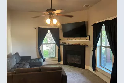 731 Kentucky Street, Graham, TX 76450 - Photo 28