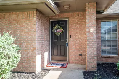 629 Meadow Lane, Roanoke, TX 76262 - Photo 6