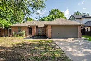 629 Meadow Ln, Roanoke, TX 76262 - Photo 1