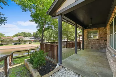 1404 Creekford Drive, Arlington, TX 76012 - Photo 30