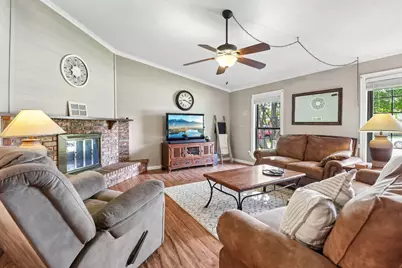 220 Willow Springs Drive, Coppell, TX 75019 - Photo 6