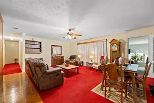 325 Oakwood Dr, Lancaster, TX 75146 - Photo 8
