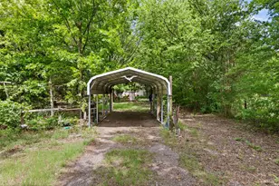 325 Oakwood Dr, Lancaster, TX 75146 - Photo 28