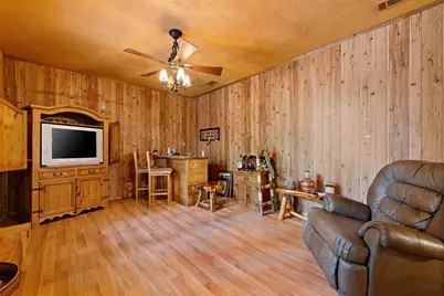 325 Oakwood Drive, Lancaster, TX 75146 - Photo 14