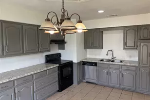 3902 San Mateo Dr, Plano, TX 75023 - Photo 2