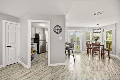 630 W Canty Street #B3, Dallas, TX 75208 - Photo 10