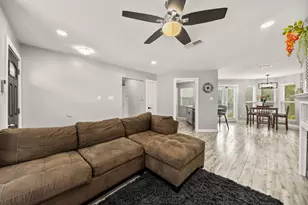 630 W Canty St, Dallas, TX 75208 - Photo 8