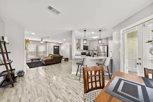 630 W Canty St, Dallas, TX 75208 - Photo 12
