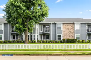 630 W Canty St, Dallas, TX 75208 - Photo 2