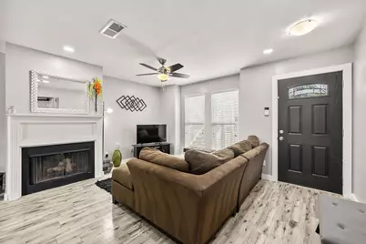 630 W Canty Street #B3, Dallas, TX 75208 - Photo 6