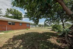 716 Co Rd 4757, Boyd, TX 76023 - Photo 24