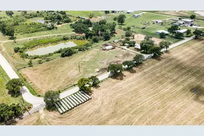 716 County Road 4757, Boyd, TX 76023 - Photo 26