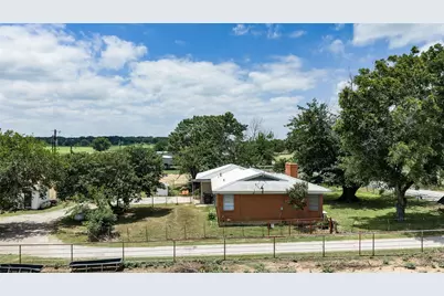 716 County Road 4757, Boyd, TX 76023 - Photo 1