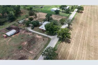 716 County Road 4757, Boyd, TX 76023 - Photo 34