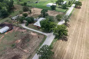 716 Co Rd 4757, Boyd, TX 76023 - Photo 34