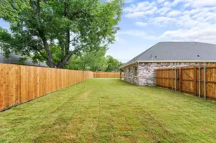 315 E Alamo, Terrell, TX 75160 - Photo 34