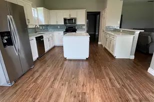 5025 Bayberry Dr, Arlington, TX 76017 - Photo 12