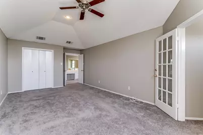 1633 San Francisco Street, Carrollton, TX 75007 - Photo 18
