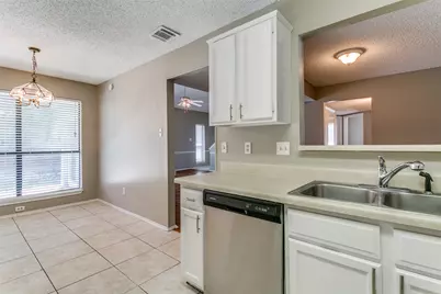 1633 San Francisco Street, Carrollton, TX 75007 - Photo 14