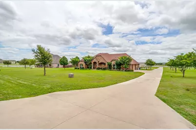 157 Pack Saddle Trail, Weatherford, TX 76088 - Photo 2