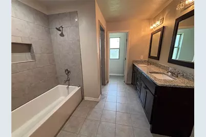 621 N Avenue B, Springtown, TX 76082 - Photo 18