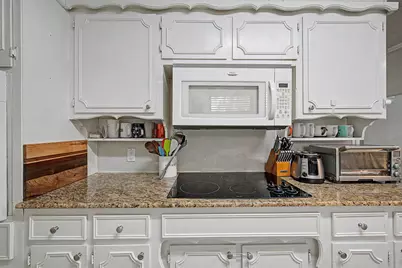 2009 Cliffside Drive, Edgecliff Village, TX 76134 - Photo 12