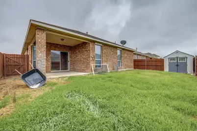 10005 Bull Run, Fort Worth, TX 76177 - Photo 4