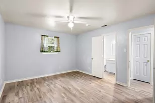 521 Hilltop Dr, Tool, TX 75143 - Photo 16