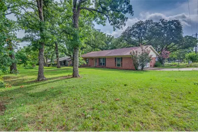 5500 Woodland Hills Drive, Denton, TX 76208 - Photo 30