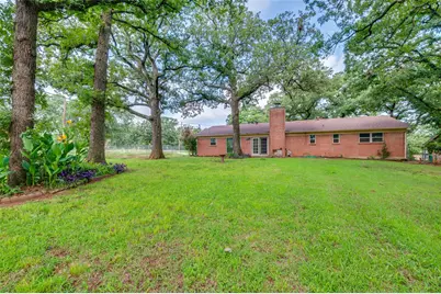 5500 Woodland Hills Drive, Denton, TX 76208 - Photo 26