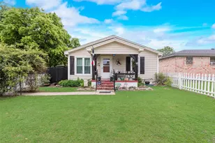 405 Pecan St, Forreston, TX 76041 - Photo 1