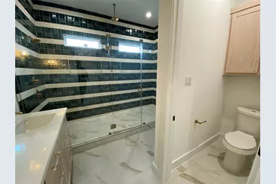 805 S Glasgow, Dallas, TX 75223 - Photo 14