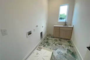 805 S Glasgow, Dallas, TX 75223 - Photo 20